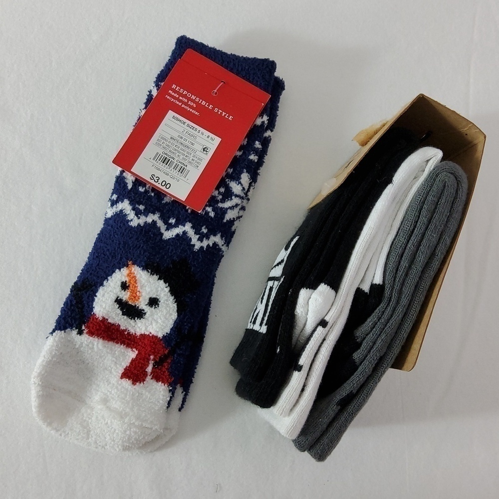 Nike & Crew Kids Size 7-9 & Wondershop Slipper Socks Shoe Size 51/2-81/2 NWT - Picture 3 of 4